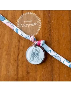 Acrylic necklace with Virgin Mary design