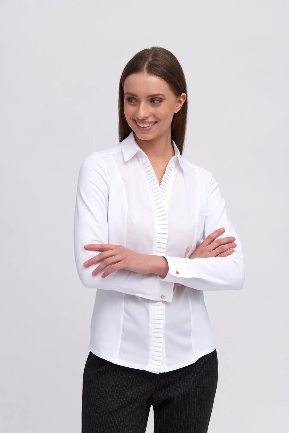 Bariloche Budapest Classic Blouse: Stylish & Timeless Womens Top