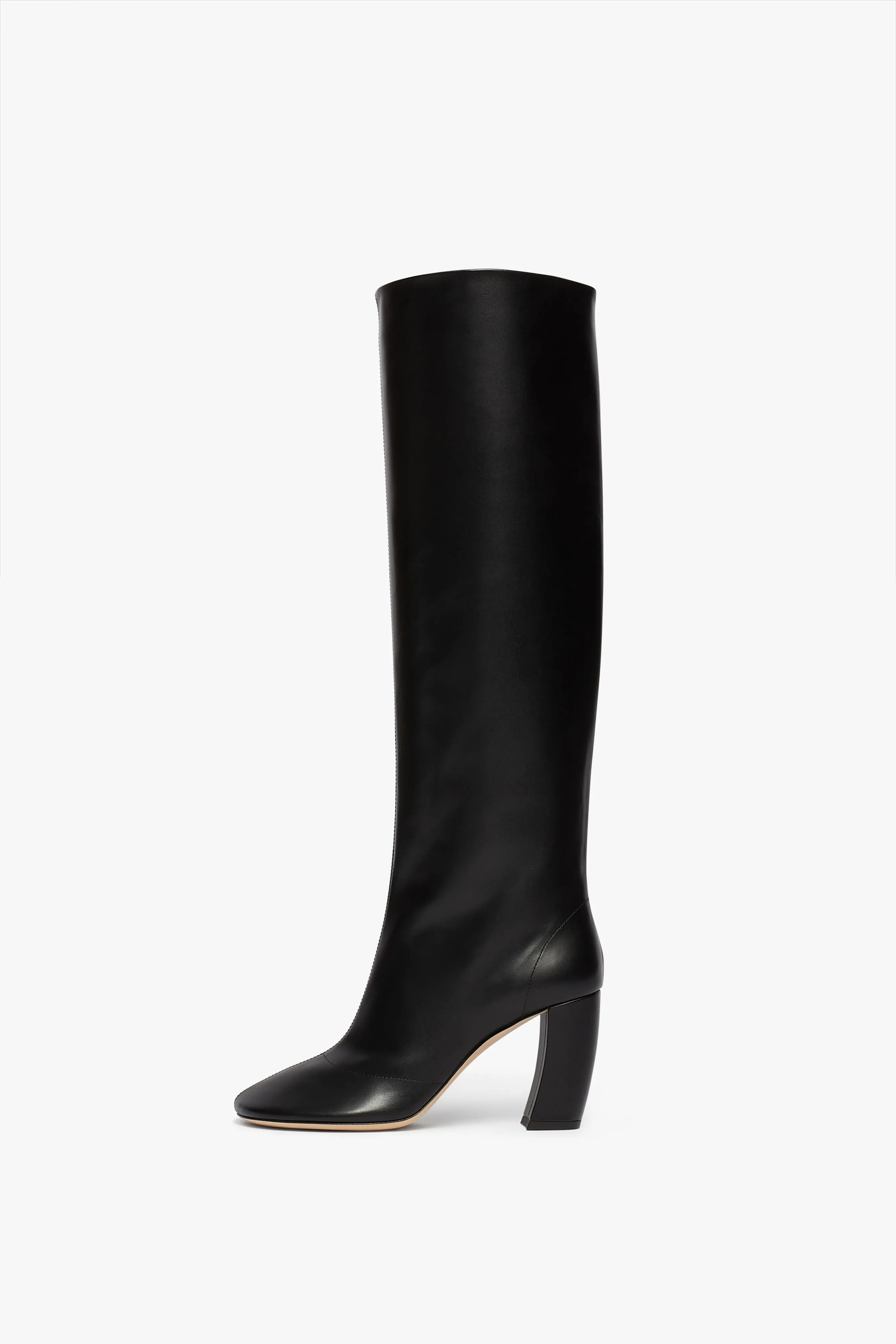 Elevate your product title with a clear and descriptive approach: 

Luxury Black Capri Rise 115mm Womens Boots
