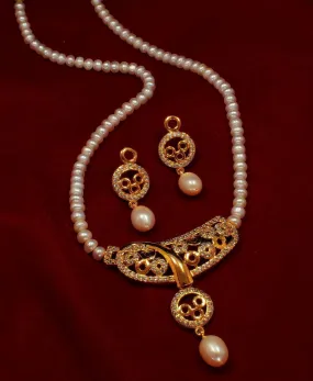 Elegant Pearl Necklace Set