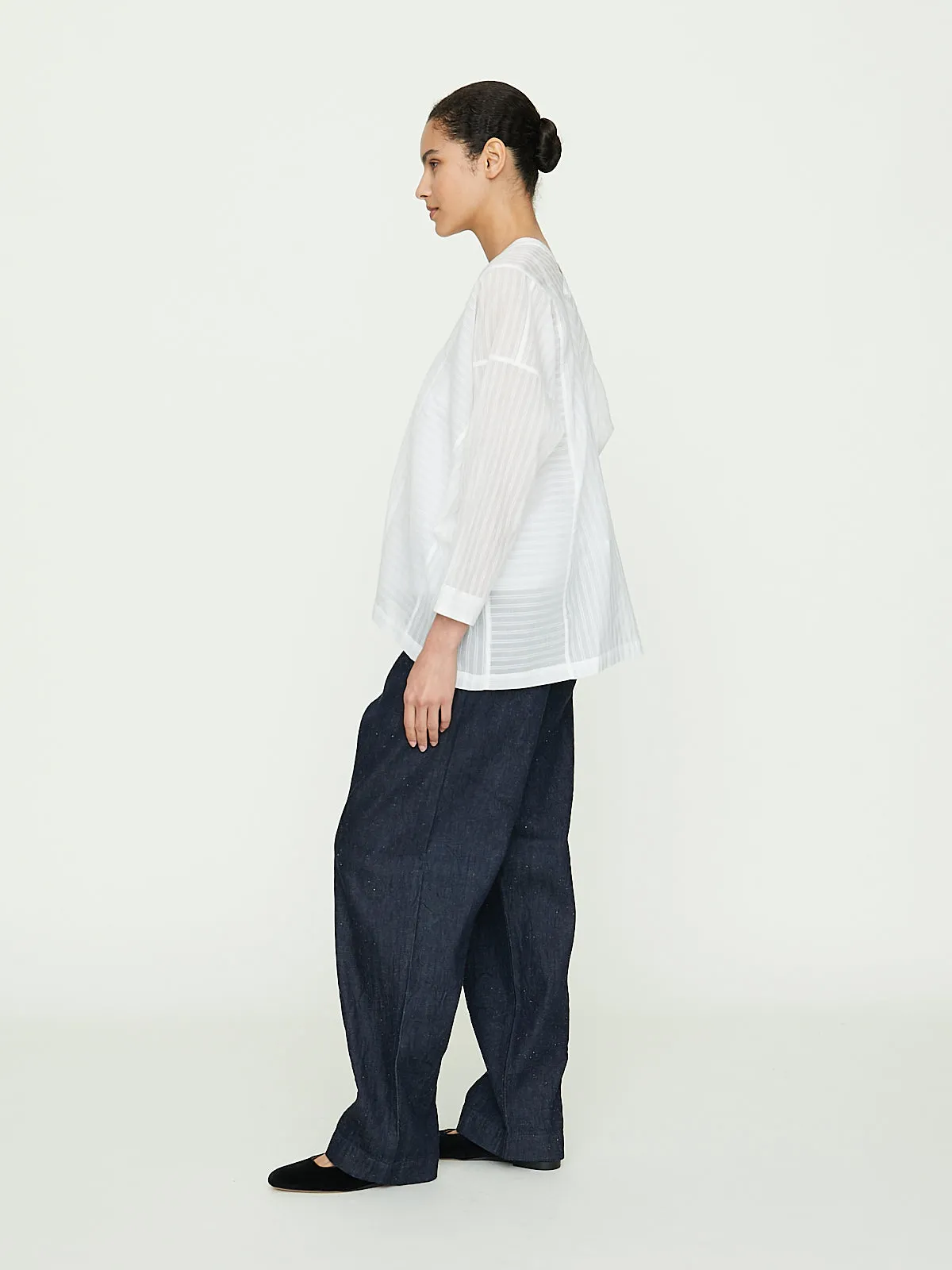 Flat Blouse in Pale Grey
