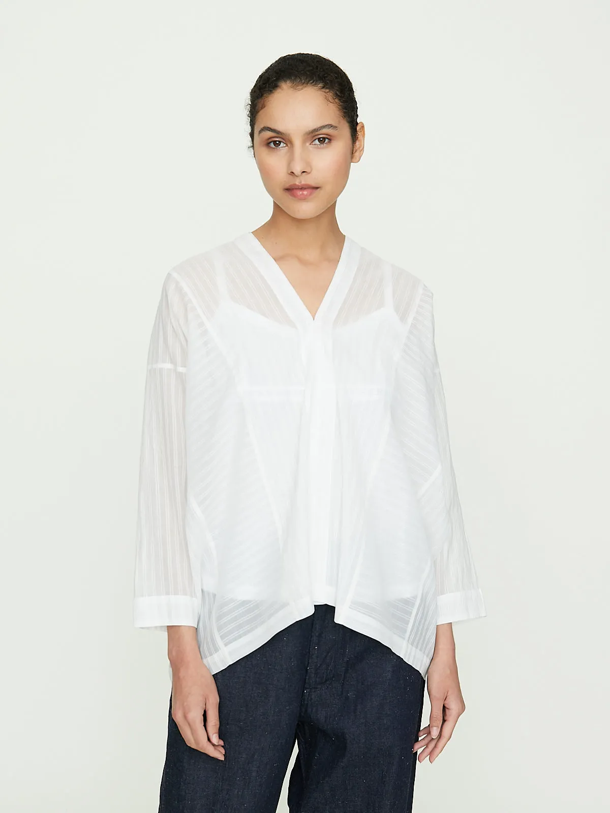 Flat Blouse in Pale Grey