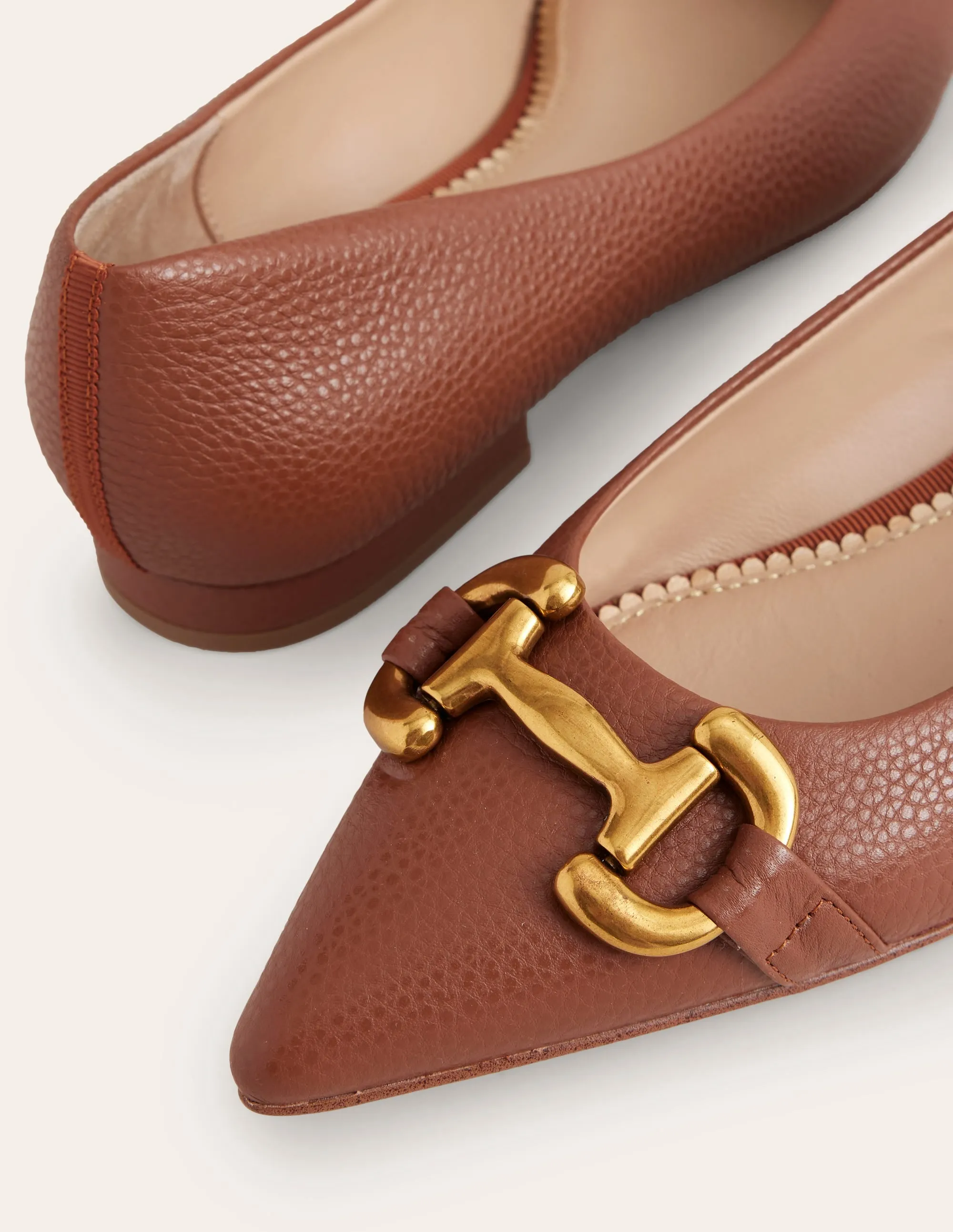 Iris Snaffle Ballet Flat-Tan
