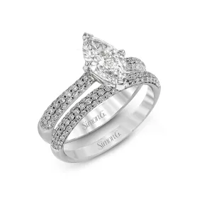 Marquise-cut Engagement Ring & Matching Wedding Band in 18k Gold with Diamonds