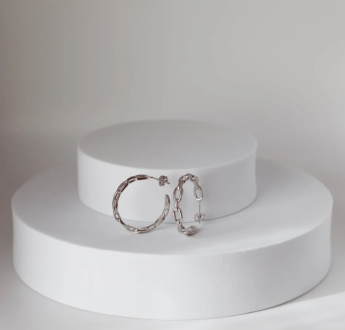 Mary Hoop Earrings in Silver