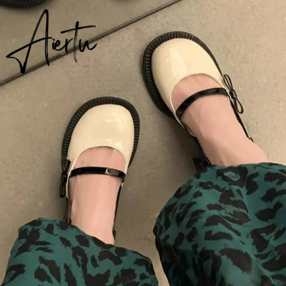 Mary Janes Platform Shoes Summer Buckle Bow Round Toe Sweet Casual Shoes Lolita Hollow Fairy Elegant Sandals Woman Shoes