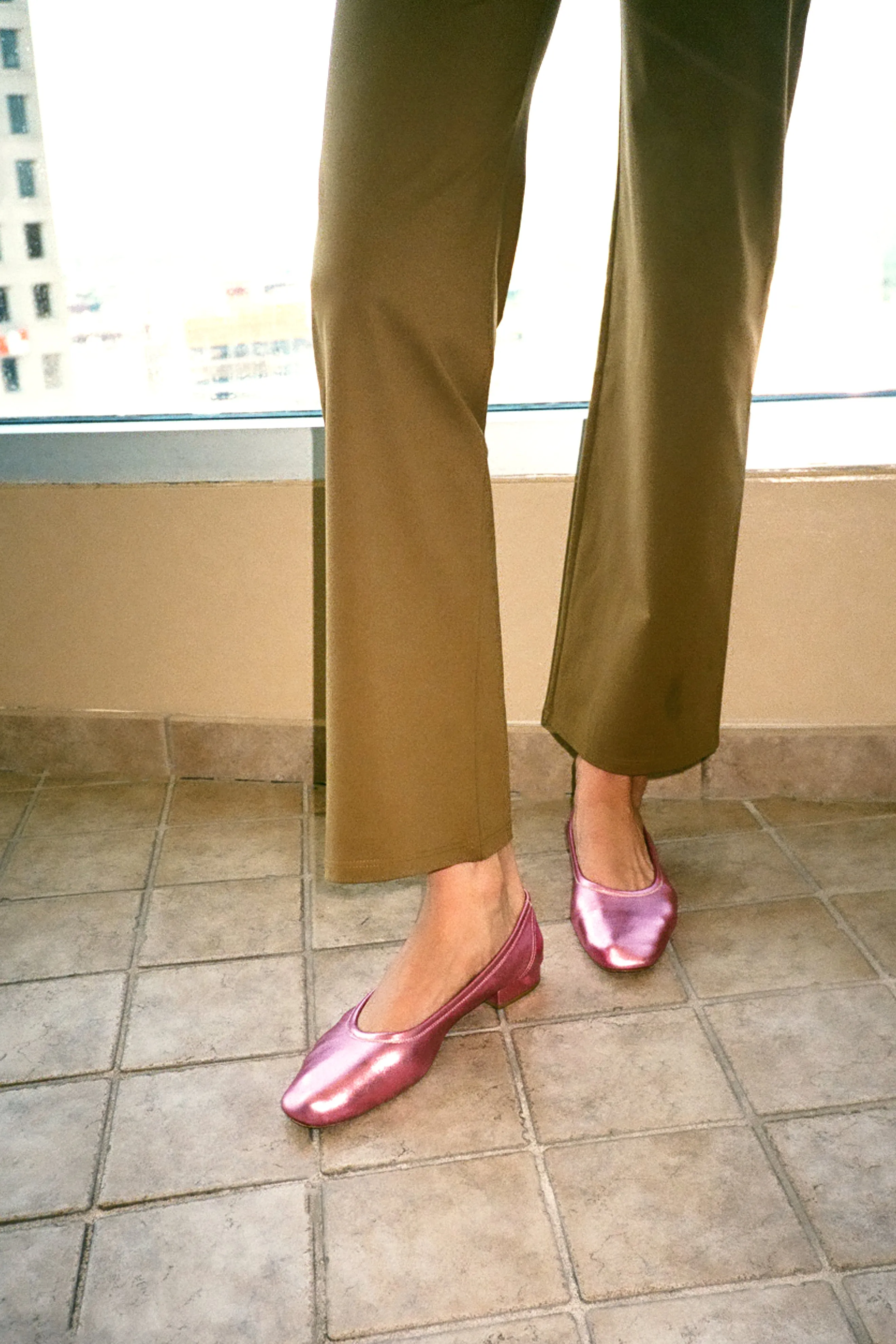 Metallic Pink Serafina Flat