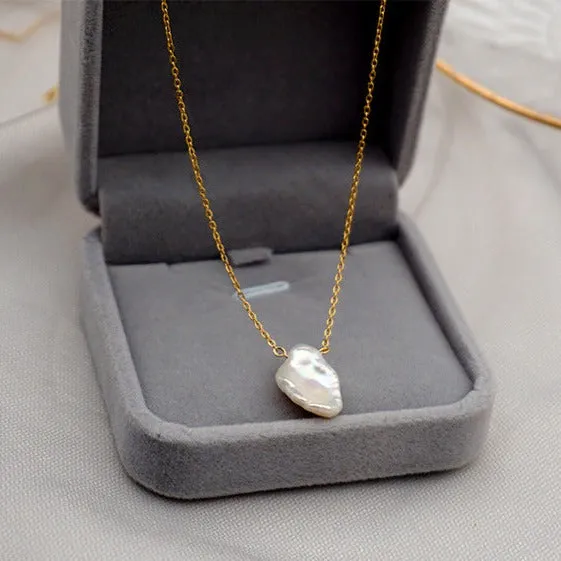 Petal Baroque Pearl Pendant