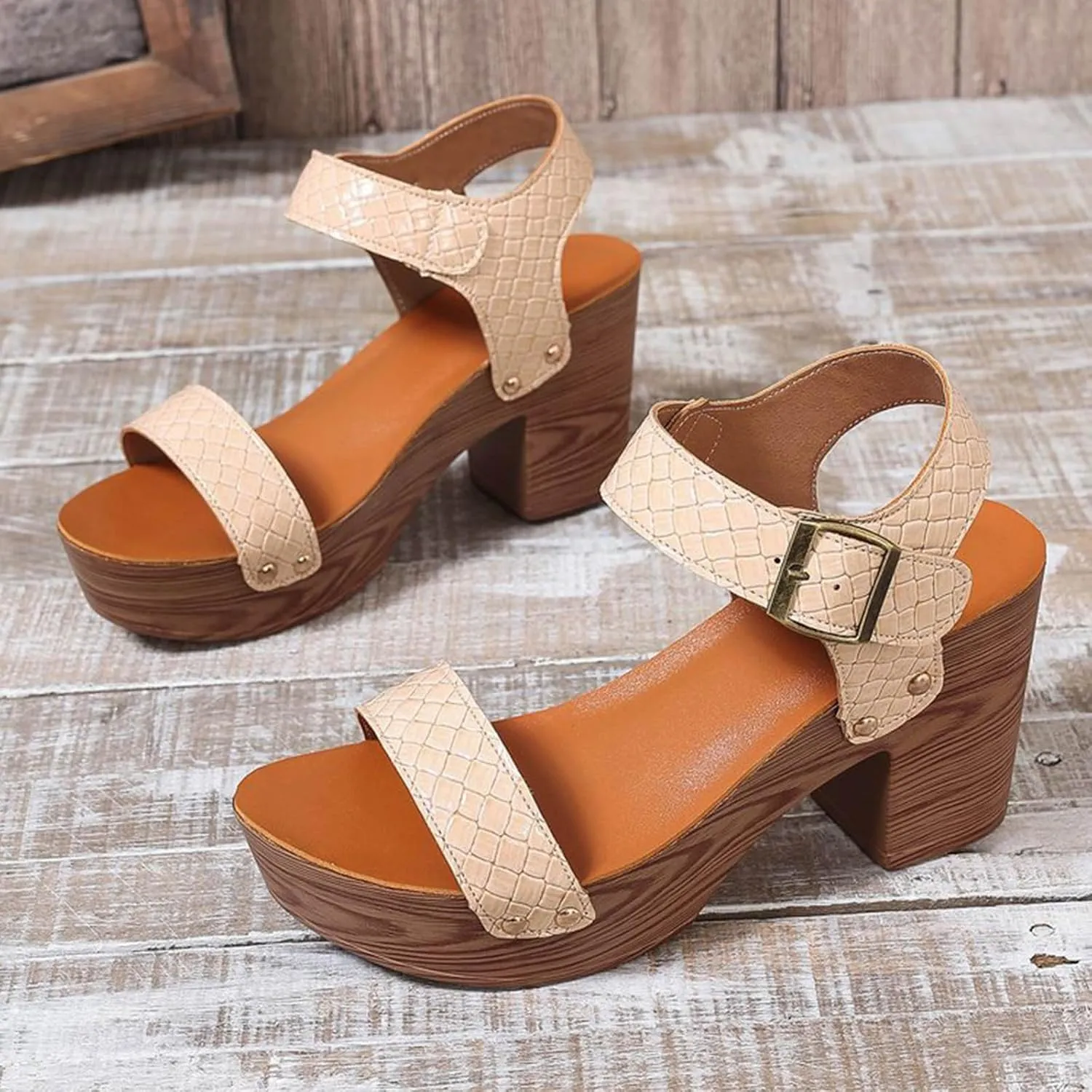 Platform Heels for Women Studded Platform High Heel Stylish Roman Block Heel Sandals with Buckle Ankle Strap